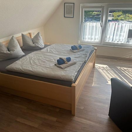 Zentrale Doppelbettzimmer Nordenham Exteriör bild