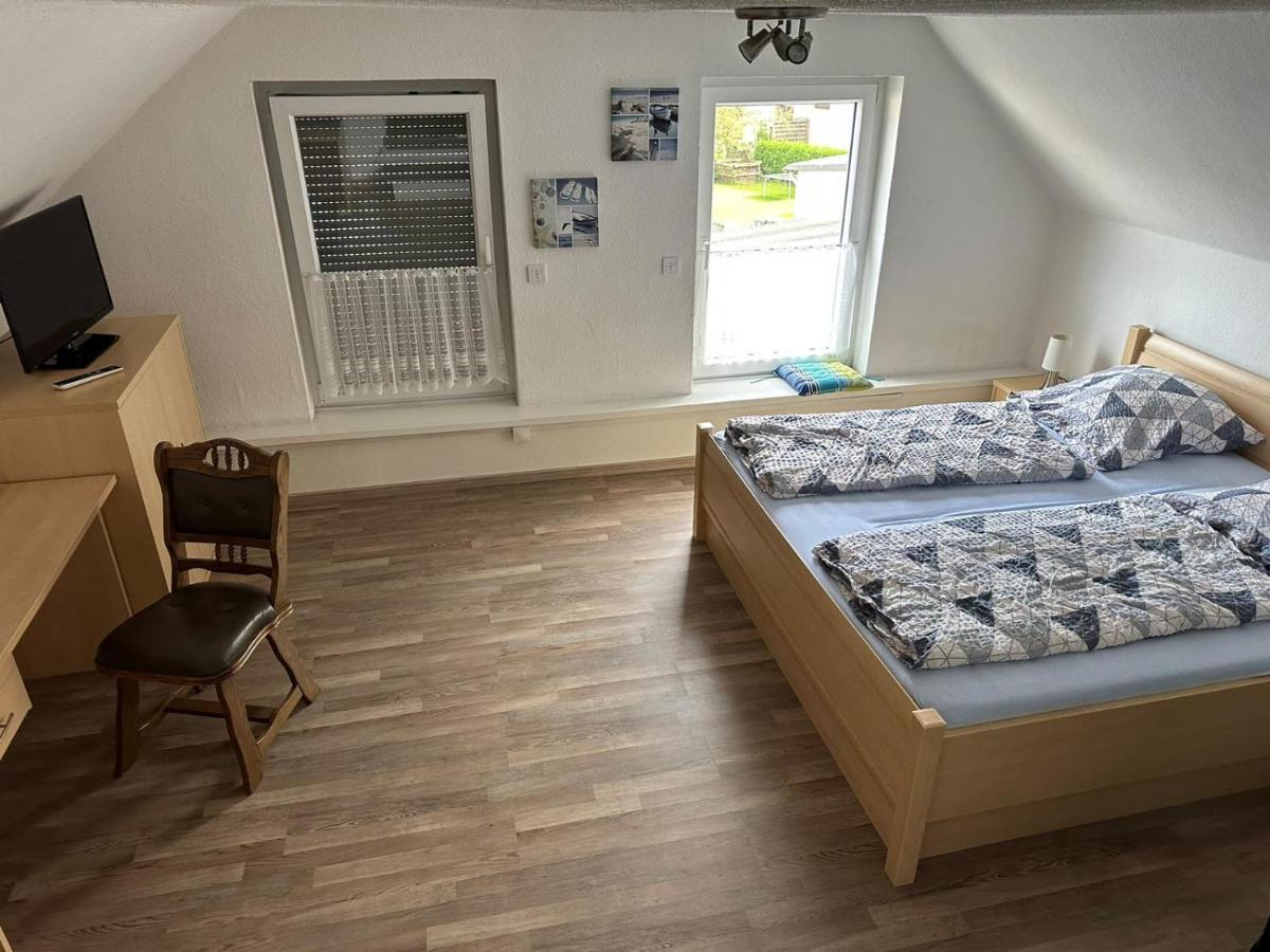 Zentrale Doppelbettzimmer Nordenham Exteriör bild