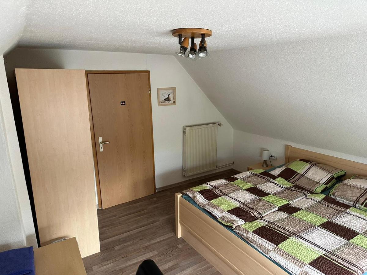 Zentrale Doppelbettzimmer Nordenham Exteriör bild